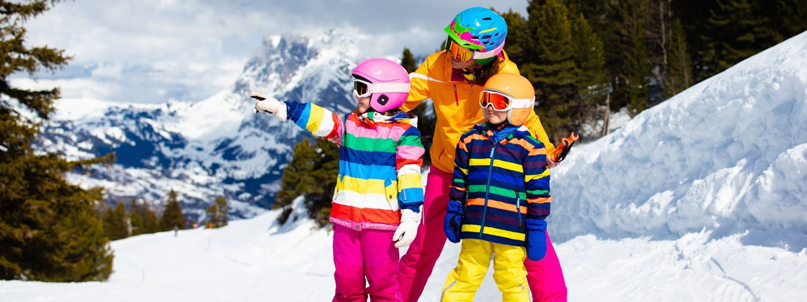 pojištění odpovědnosti se při lyžování s dětmi hodí